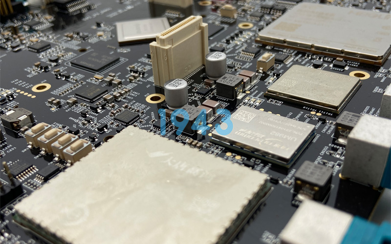 高精密PCBA代工哪家強？深圳1943科技精準加工，讓復雜電路板“零缺陷”落地